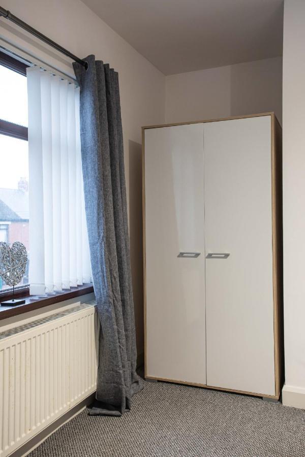 Refurbished Home, 8 Mins To Cc Belfast Eksteriør billede