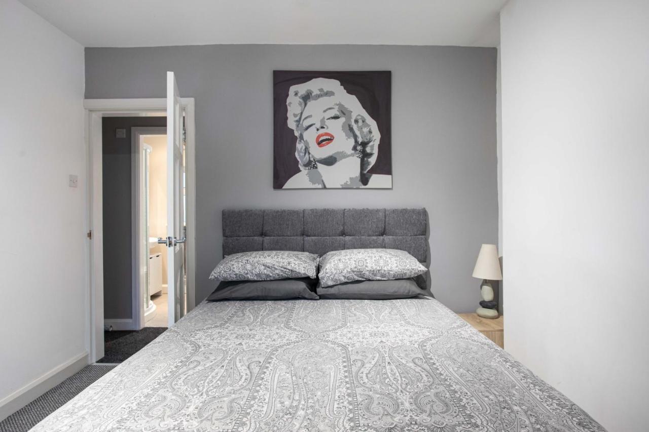 Refurbished Home, 8 Mins To Cc Belfast Eksteriør billede