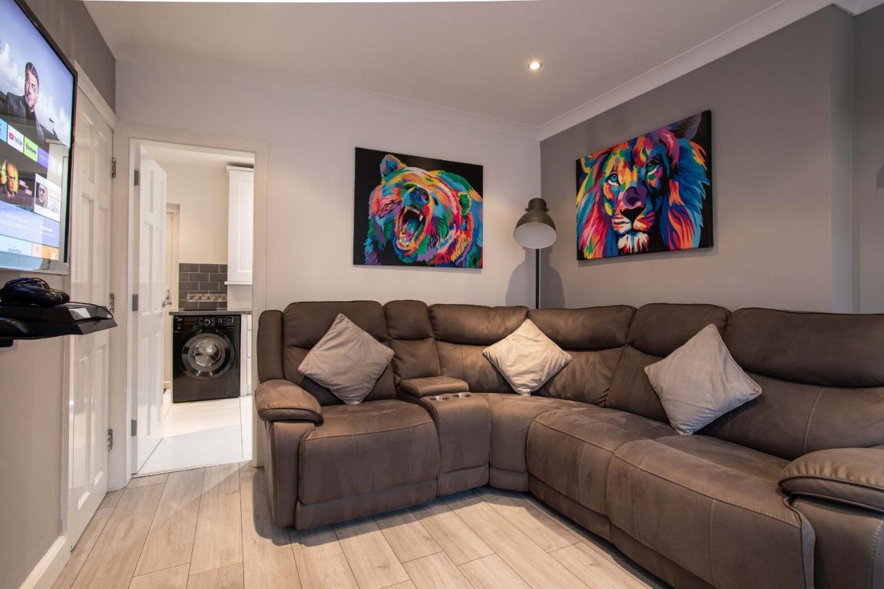 Refurbished Home, 8 Mins To Cc Belfast Eksteriør billede